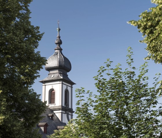 Barokke kerktoren Saffig, © Kappest/Vulkanregion Laacher See