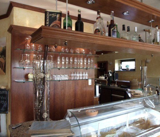 Pizzeria Roma Kruft - Theke, &copy; VG Pellenz/Manea