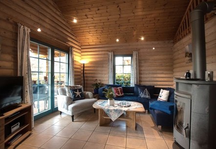 Wohnzimmer, © Blockhaus am Waldsee Rieden
