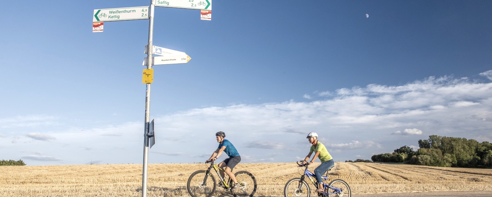 Nette-Obst-Radrunde - Weg zwischen Saffig und Kettig, &copy; Vulkanregion Laacher See, Klaus-Peter Kappest
