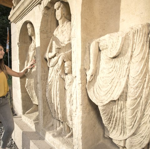 R&ouml;mergrab2, &copy; Vulkanregion