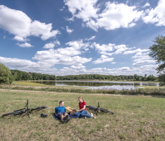 Picknick op het Rodder Maar, &copy; Kappest/Vulkanregion Laacher See