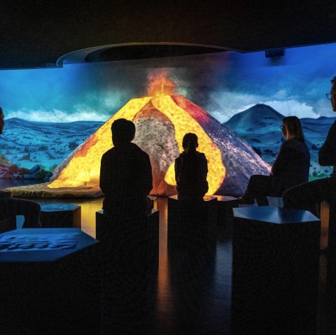 Vulkanausbruch im Lava-Dome, &copy; Eifel Tourismus GmbH, D. Ketz